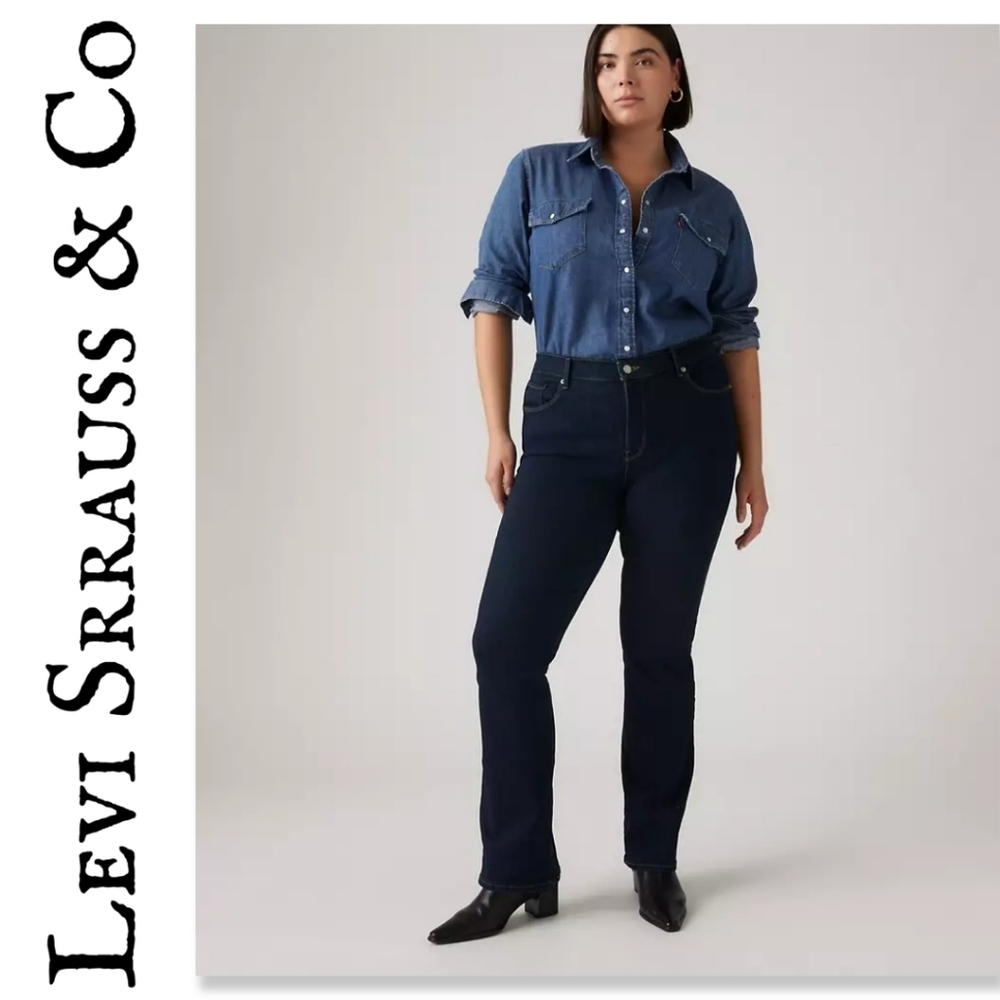 NWT Levi Strauss & Co Classic Bootcut Women's Jeans